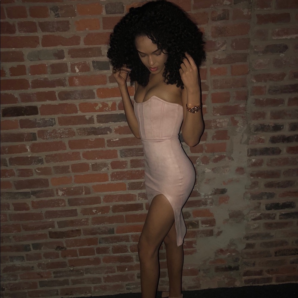 Oh Polly ‘Bust-a-move’ corset knee-length dress